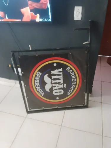 Placas de frente de loja