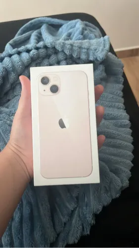 iPhone 13