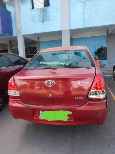 Toyota Etios XS Sedan 1.5 Flex 16V 4P Mec. 2014
