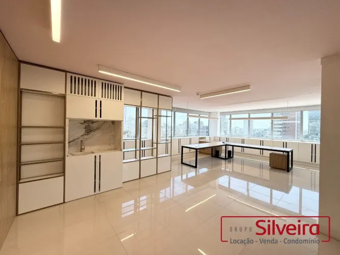 SALA COMERCIAL SEMIMOBILIADA DE 82M² COM VAGA PARA ALUGAR NO AUXILIADORA - PORTO ALEGRE