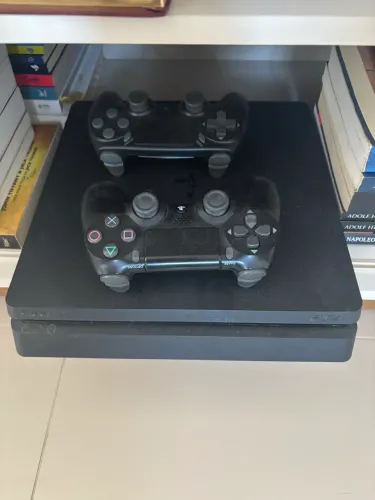 PS4