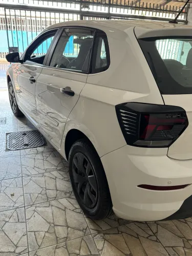 Volkswagen Polo Track 1.0 Flex 12V 5P 2024