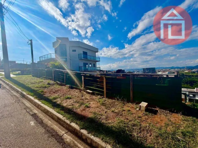 Terreno à venda, 360 m² por R$ 450.000,00 - Condomínio Villa Real de Bragança - Bragança P