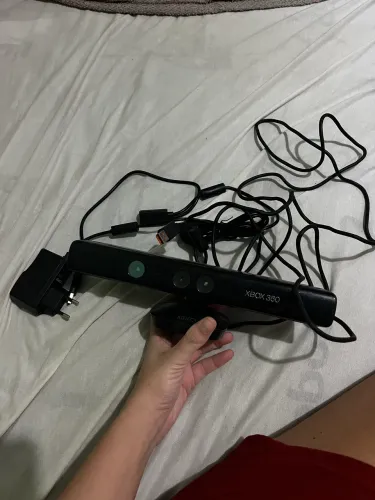 Kinect para XBOX 360 Original + Fonte de energia auxiliar