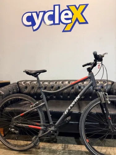 Bicicleta btwin aro 700 urban 