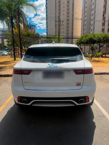 Jaguar E-Pace R-dynamic SE 2.0 AWD 250cv Aut. 2019