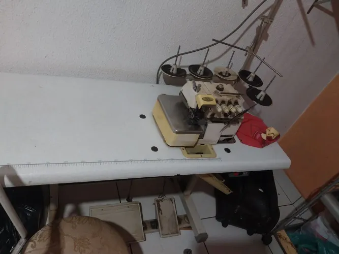 maquina oveloque