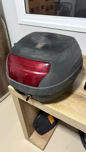 Baú para Moto Pro Tork 35 Litros - Usado