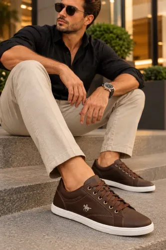 TÊNIS MASCULINO MARROM - ELEGANTE, MODERNO E VERSÁTIL