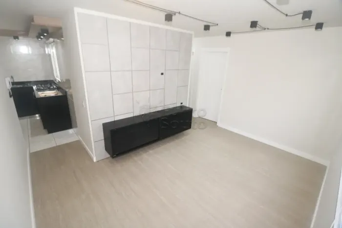 Apartamento no Condomínio Maria Clara Reserva Umuharama