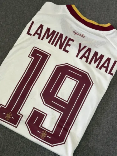 Camisa da Espanha versão jogador Yamal TAM XG/GG