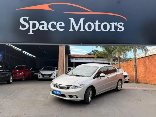Honda Civic Sedan LXR 2.0 Flexone 16V Aut. 4P 2014