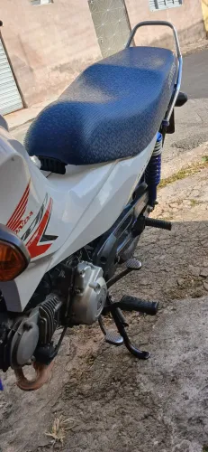 Vendo essa linda pop 110i