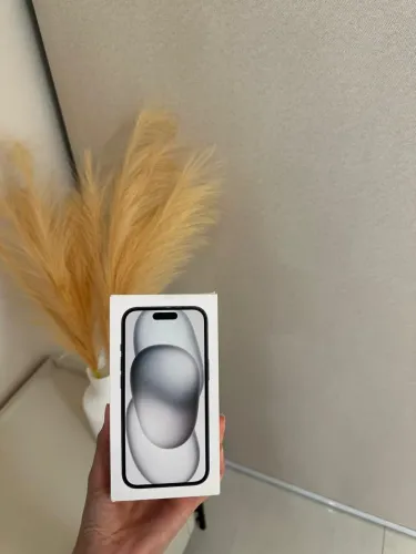 iPhone 15 128gb