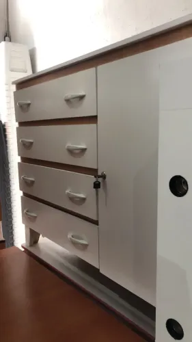 Cômoda popular 