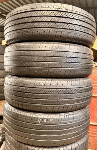 Pneu 225/60/18 Michelin