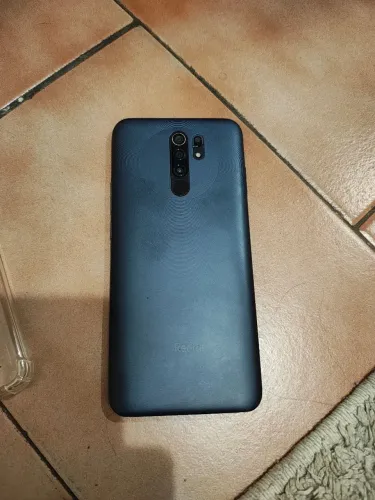 Xiaomi Redmi 9 64GB com defeito