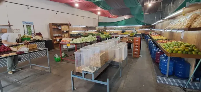 Hortifruti em forte centro comercial, sem concorrência na Zona Leste. Ref; 1335