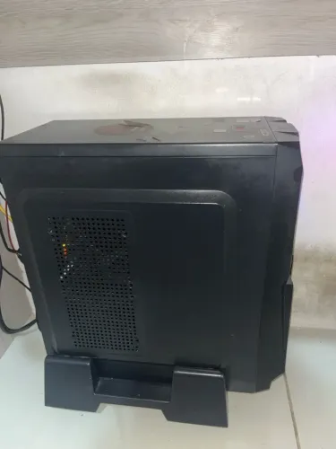 Computador gamer usado , 16gb de ram , gtx 1050 3gb , amd ryzen 5 5500