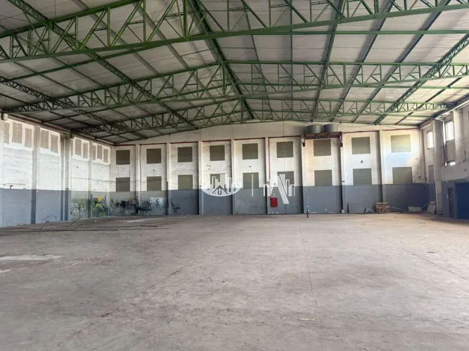 Barracão para alugar, 1035 m² por R$ 23.500,00/mês - Bandeirantes - Londrina/PR