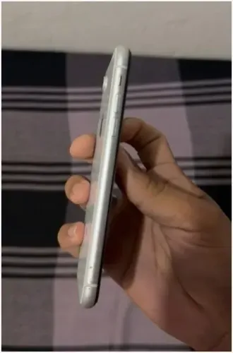 IPHONE XR 64GB 