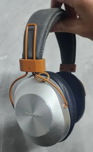 Fone pioneer HI-FI