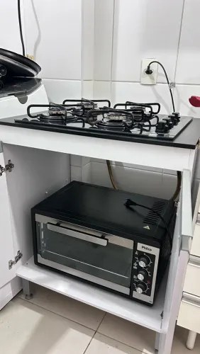 Vendo kit MOVEL+COOKTOP+FORNO ELÉTRICO tudo em perfeito estado.