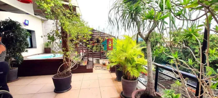 Recreio dos Bandeirantes | Cobertura 4 quartos, sendo 2 suites