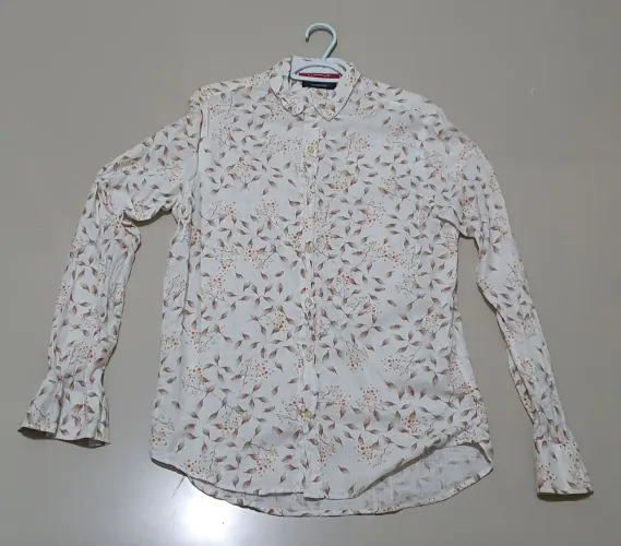 Camiseta Reserva linho floral