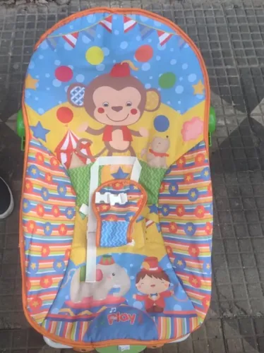 Cadeira de balanço de bebê
