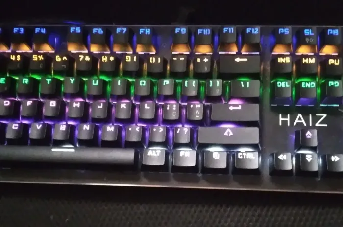 teclado mecânico com defeito no switch D