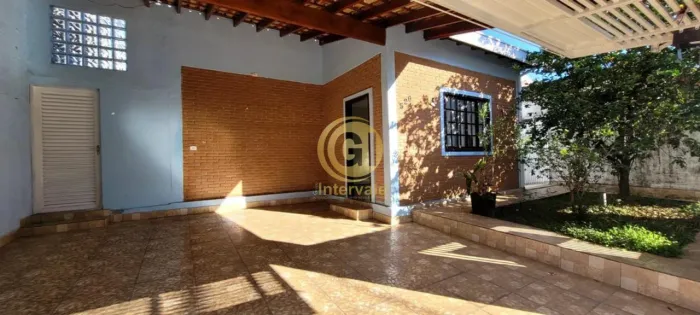Imperdível oportunidade: Casa à venda em Jacareí-SP, Jardim Santa Maria, 3 quartos, 1 suít