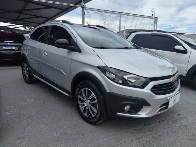 Chevrolet Onix Activ 1.4 8V Flex Aut. 4P 2018