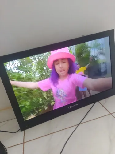 Tv 32 polegadas nova