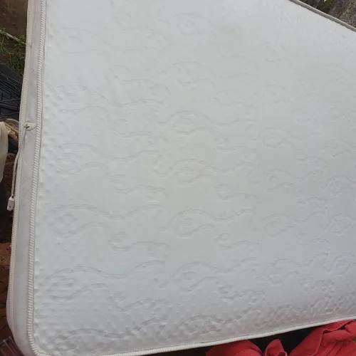 Cama box casal 6 pés 2 c/ rodinhas , comColchão, terapêutico/com imãs, duas façes ENTREGO