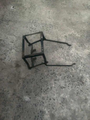 Suporte de baú tvs motu