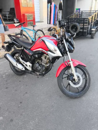 Vede se Moto Honda CG Titan 160 esd