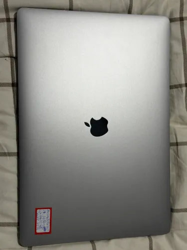Perfeito MacBook Pro 2019 i9 16RAM 1T