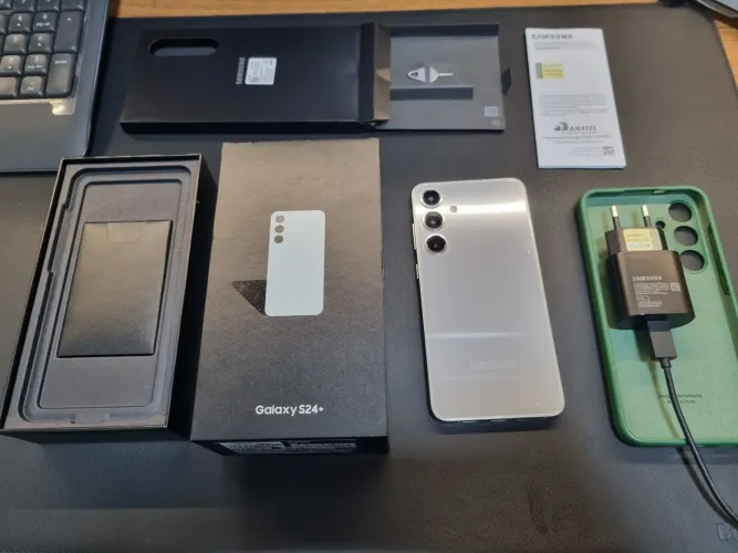 Samsung Galaxy S24 Plus