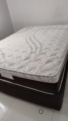 Cama box casal