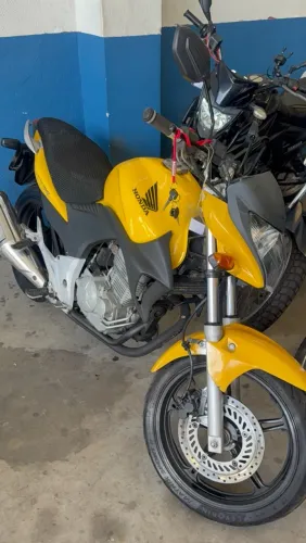 HONDA CB300R 2010