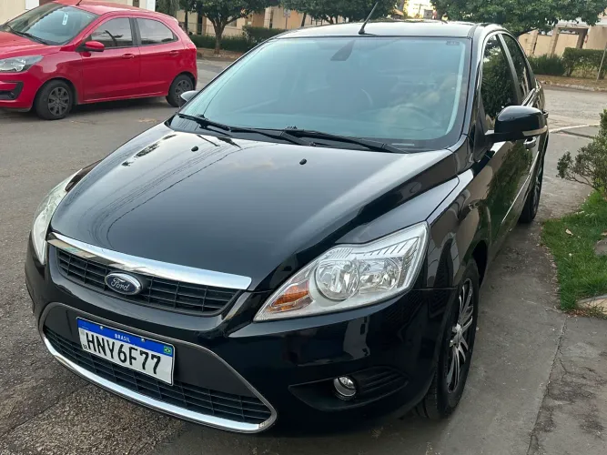 Ford Focus Sedan 2.0 16v/2.0 16V Flex 4P Aut. 2013