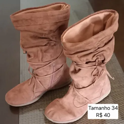 Bota infantil tamanho 34
