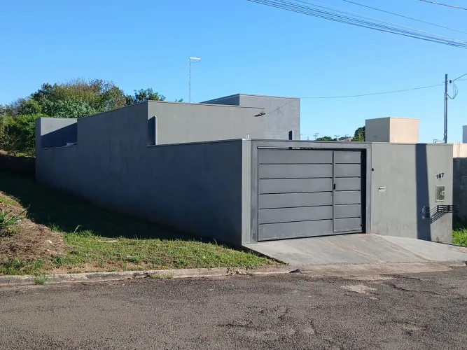 Vendo casa lucélia
