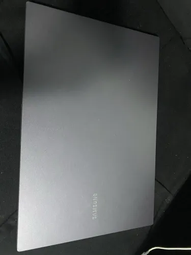 Samsung book 