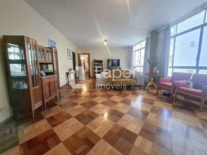 Oportunidade! Apartamento com 178 m², à venda no coração de Higienópolis.