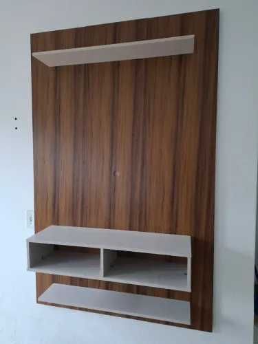 Vendo rock para TV até 40 polegadas, usado em bom estado