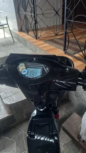 Bicicleta eletrica nova