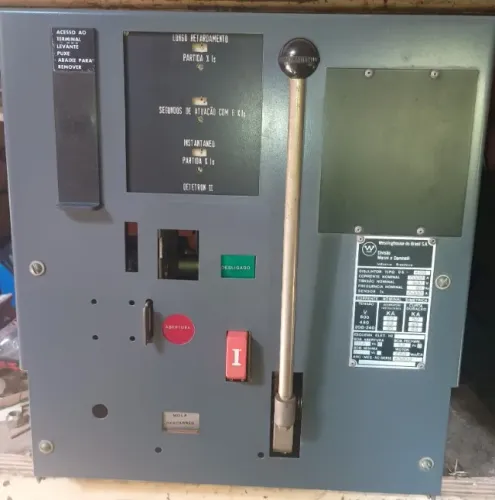 DISJUNTOR WESTINGHOUSE 2000A MODELO DS-420