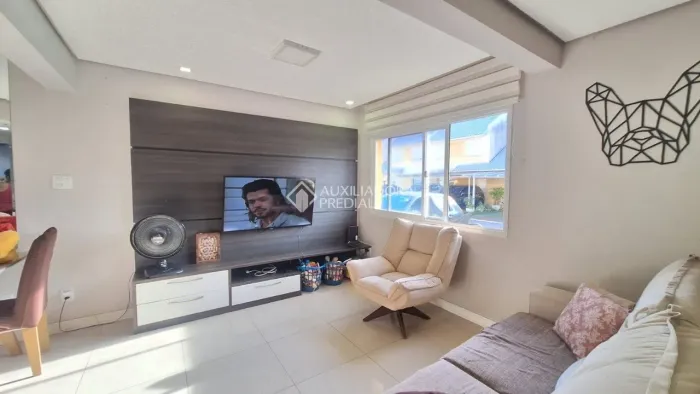 Casa mobiliada com 3 Quartos para locação no bairro Estância Velha